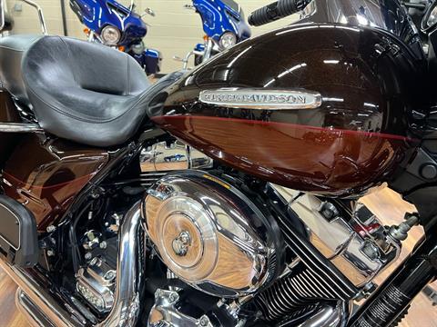 2011 Harley-Davidson Electra Glide® Ultra Limited in Monroe, Michigan - Photo 12