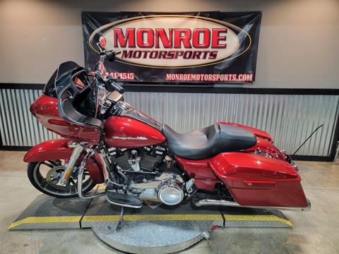 2019 Harley-Davidson Road Glide® in Monroe, Michigan - Photo 2