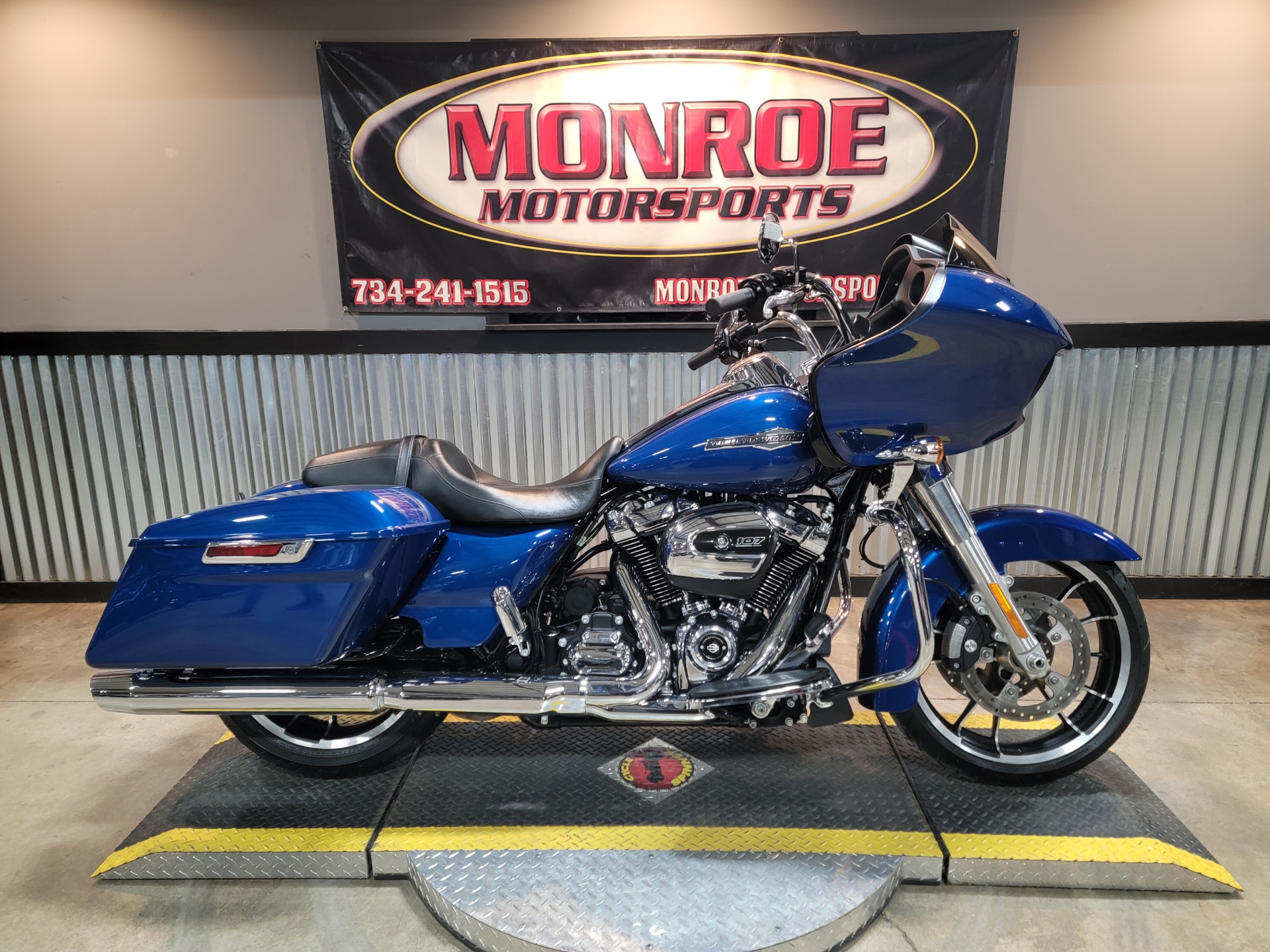 2022 Harley-Davidson Road Glide® in Monroe, Michigan - Photo 8