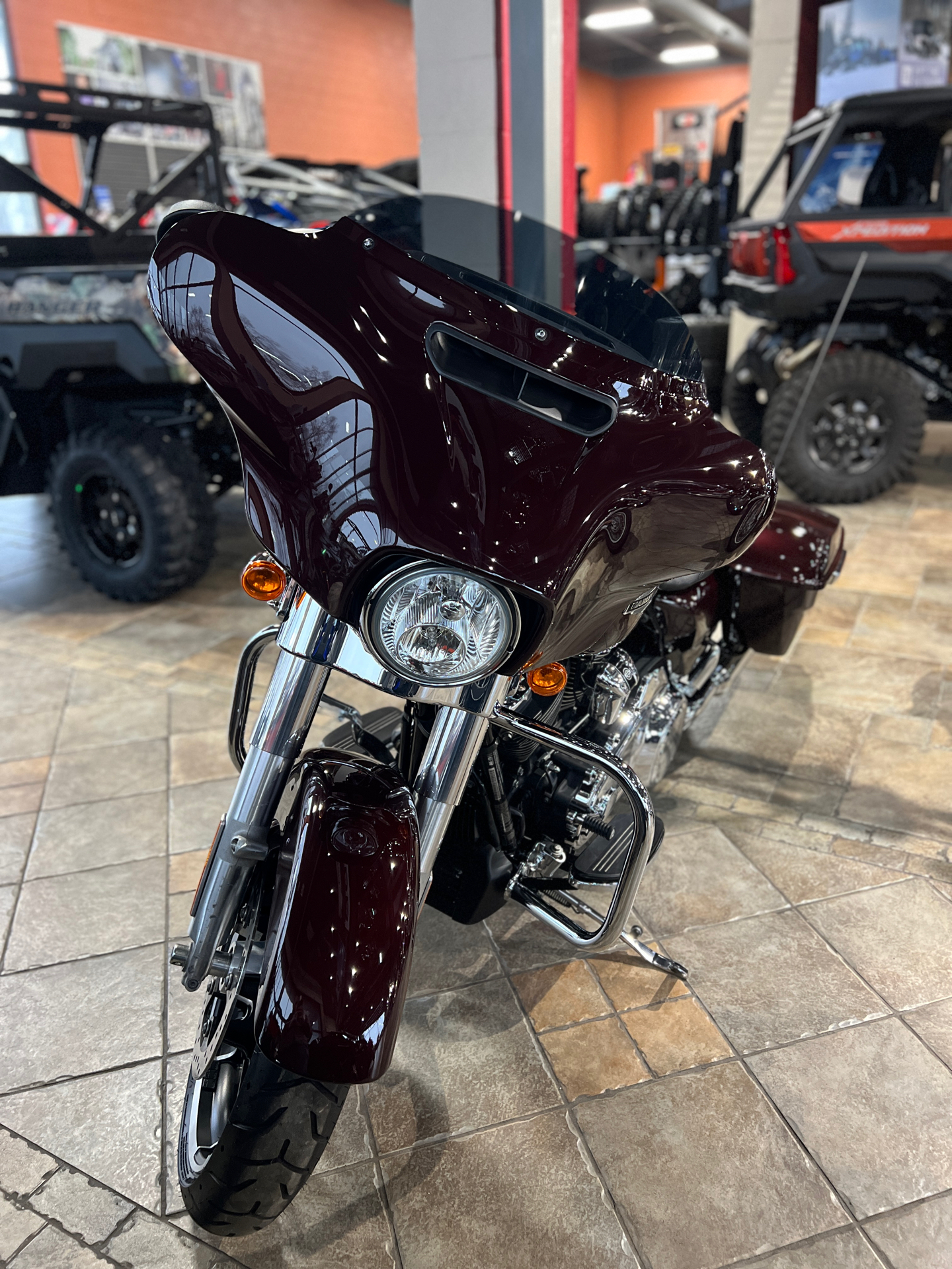 2022 Harley-Davidson Street Glide® in Monroe, Michigan - Photo 4