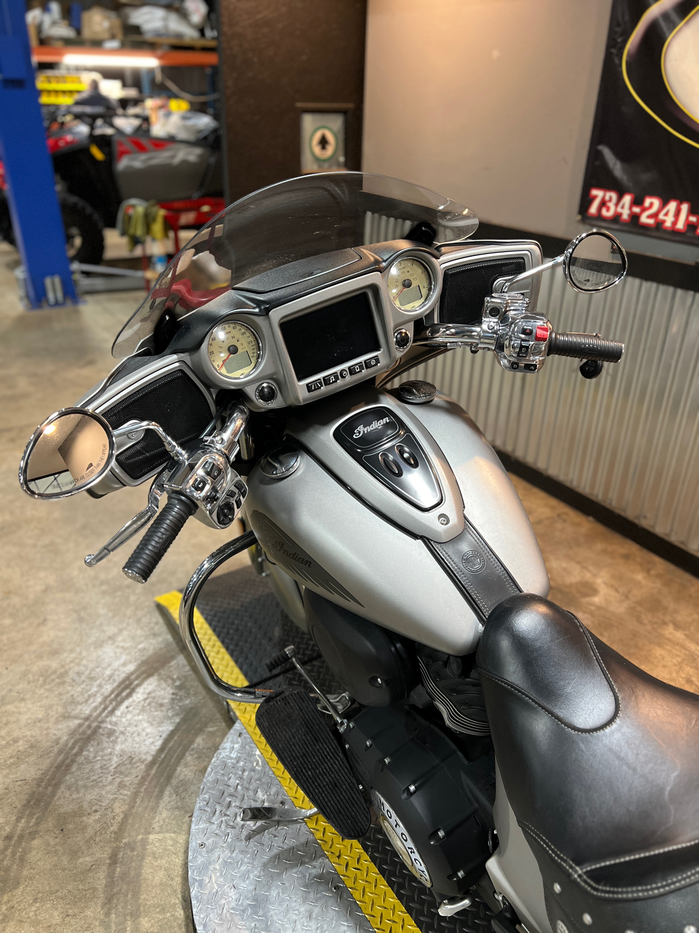 2017 Indian Motorcycle Chieftain® in Monroe, Michigan - Photo 4