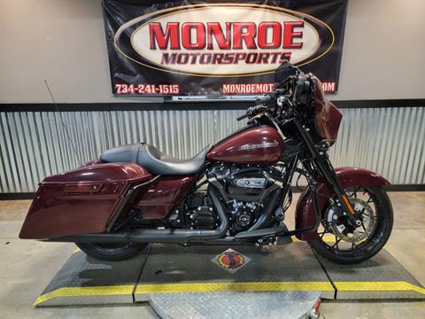 2020 Harley-Davidson Street Glide® Special in Monroe, Michigan - Photo 3
