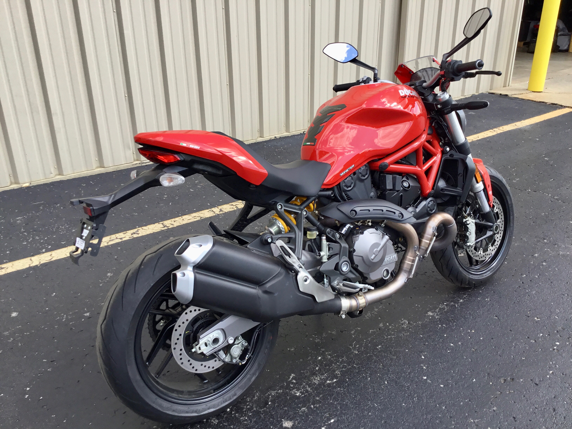 2021 Ducati Monster in Monroe, Michigan - Photo 9