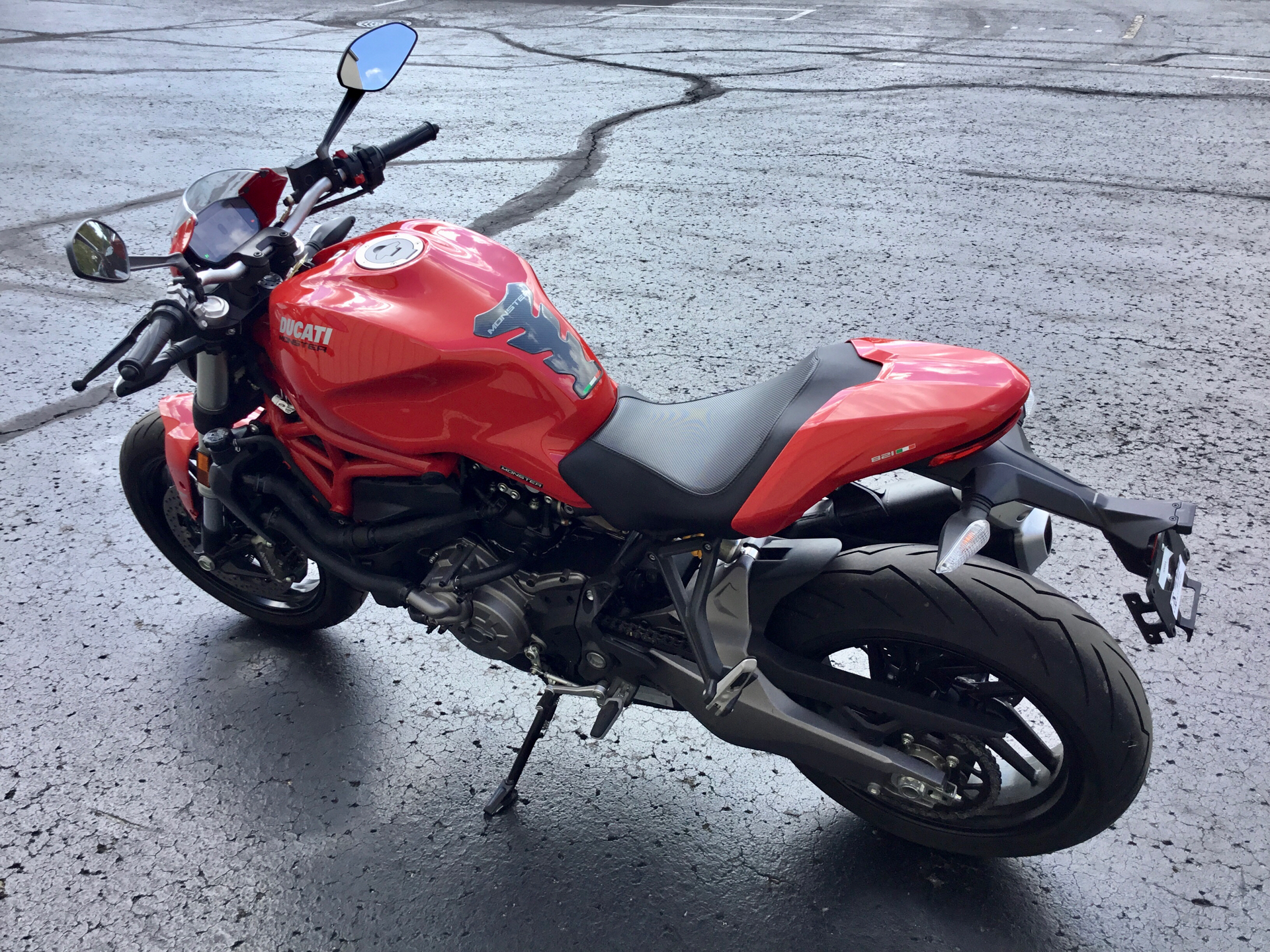 2021 Ducati Monster in Monroe, Michigan - Photo 17