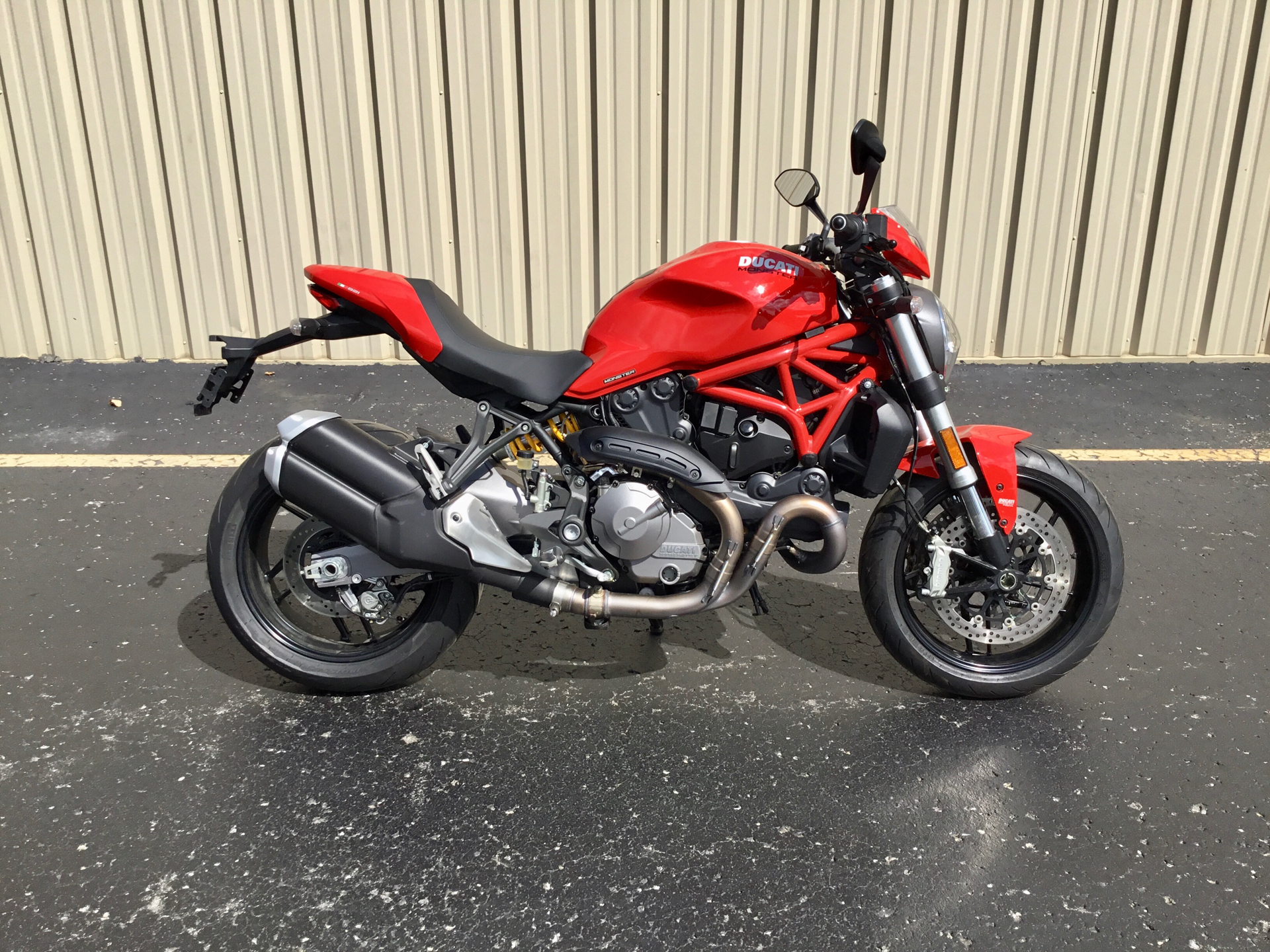 2021 Ducati Monster in Monroe, Michigan - Photo 29