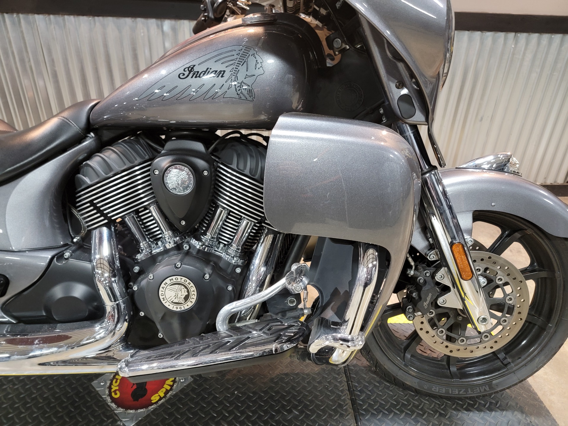 2018 Indian Motorcycle Chieftain® ABS in Monroe, Michigan - Photo 4