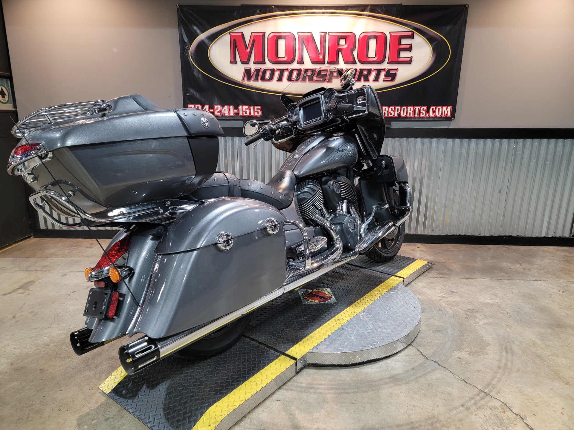 2018 Indian Motorcycle Chieftain® ABS in Monroe, Michigan - Photo 9