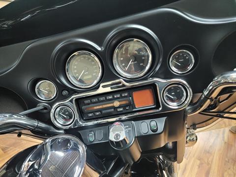 2001 Harley-Davidson FLHTCUI Ultra Classic® Electra Glide® in Monroe, Michigan - Photo 4