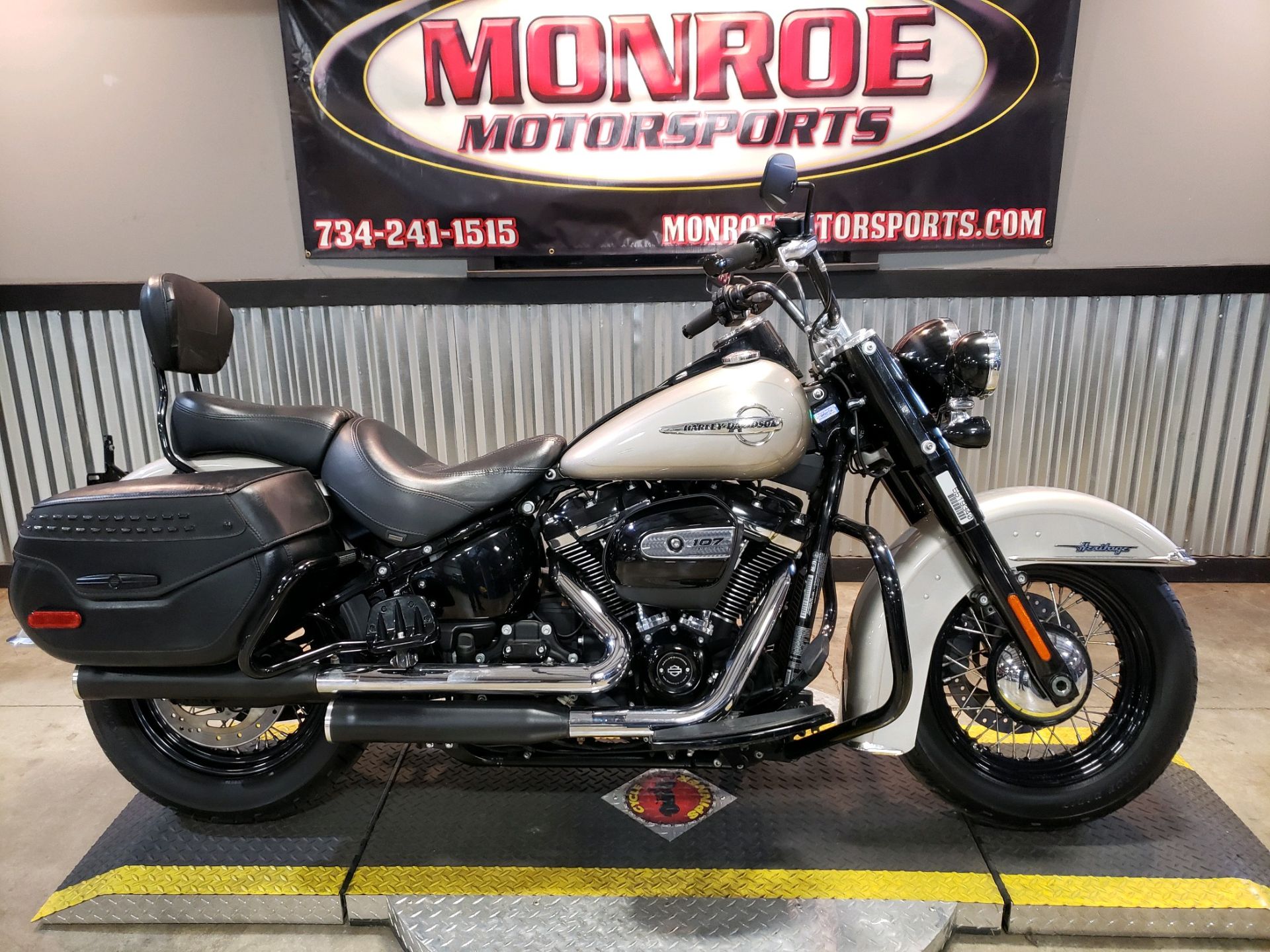 2018 Harley-Davidson Heritage Classic in Monroe, Michigan - Photo 1