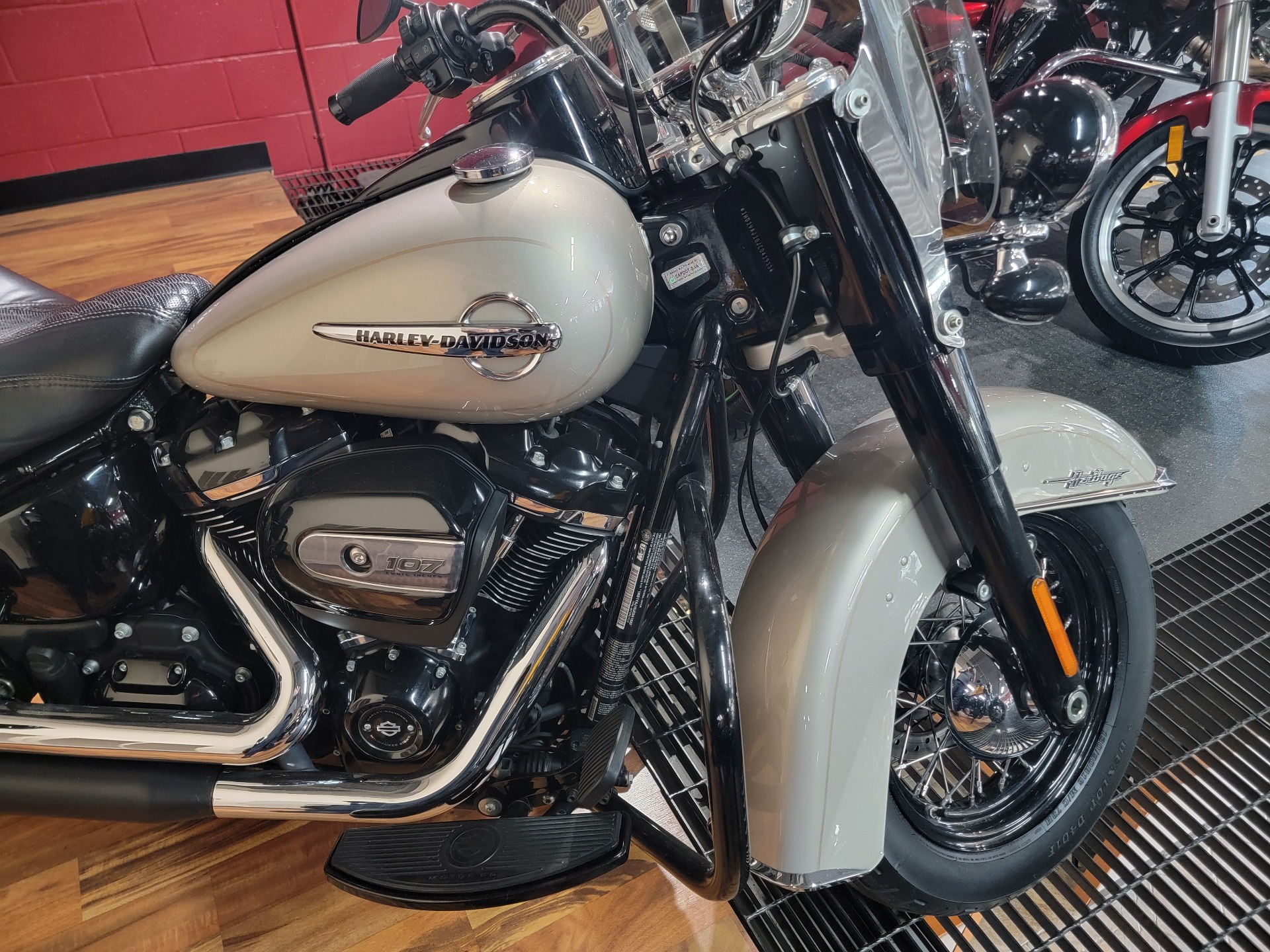 2018 Harley-Davidson Heritage Classic in Monroe, Michigan - Photo 6