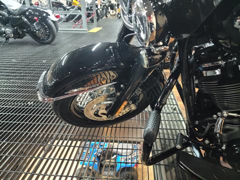 2019 Harley-Davidson Heritage Classic 114 in Monroe, Michigan - Photo 5