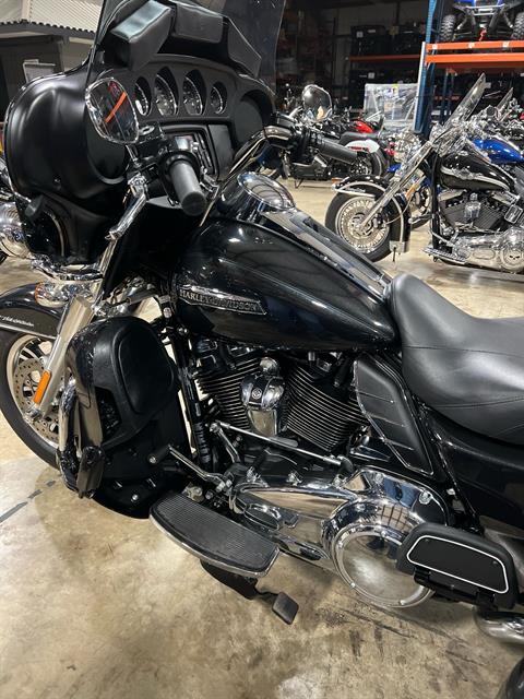 2018 Harley-Davidson Tri Glide® Ultra in Monroe, Michigan - Photo 5