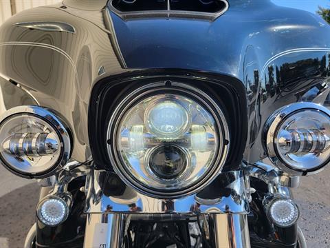 2017 Harley-Davidson Tri Glide® Ultra in Monroe, Michigan - Photo 11