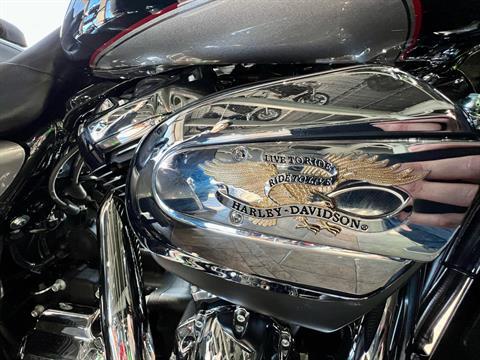 2017 Harley-Davidson Tri Glide® Ultra in Monroe, Michigan - Photo 19