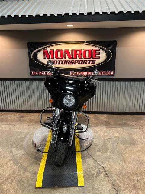 2021 Indian Motorcycle Chieftain® in Monroe, Michigan - Photo 5