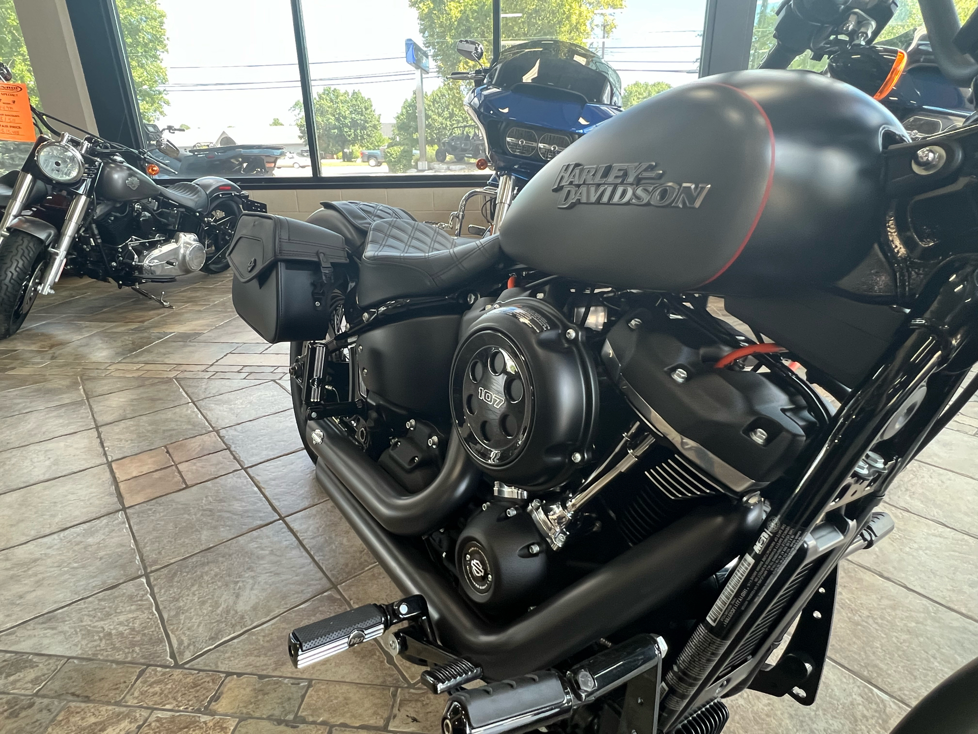 2018 Harley-Davidson Street Bob® 107 in Monroe, Michigan - Photo 5