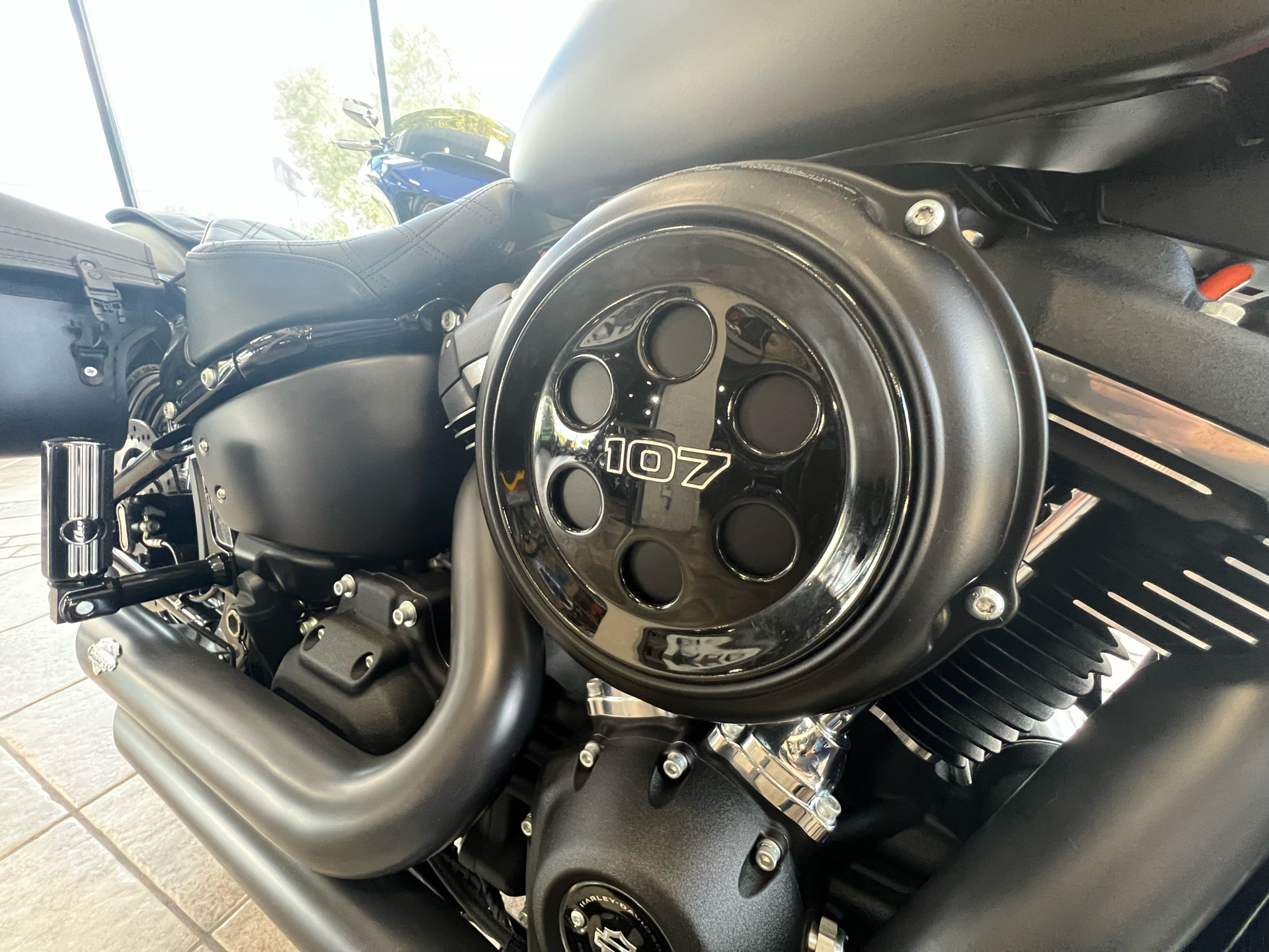 2018 Harley-Davidson Street Bob® 107 in Monroe, Michigan - Photo 7