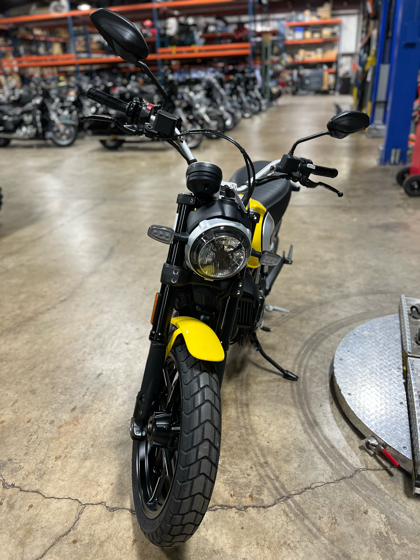 2021 Ducati Scrambler Nightshift in Monroe, Michigan - Photo 2