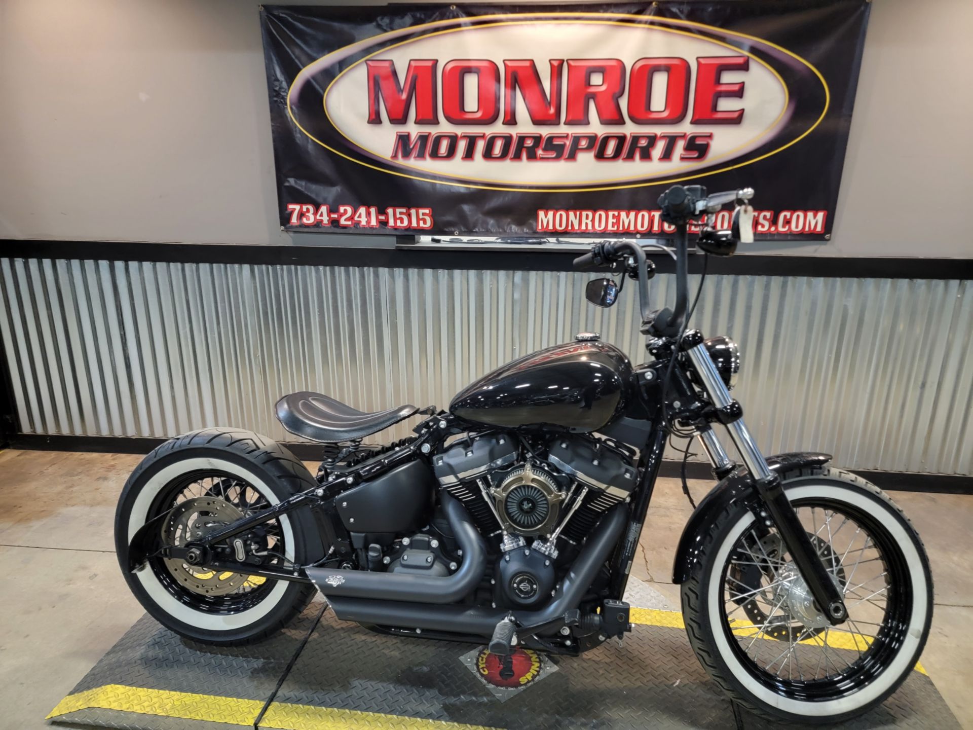 2019 Harley-Davidson Street Bob® in Monroe, Michigan - Photo 18