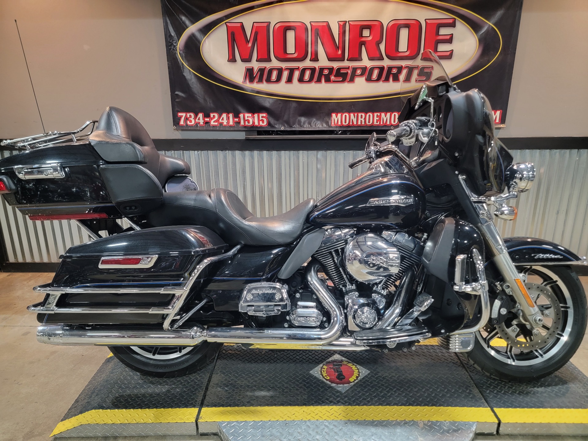 2014 Harley-Davidson Electra Glide® Ultra Classic® in Monroe, Michigan - Photo 1