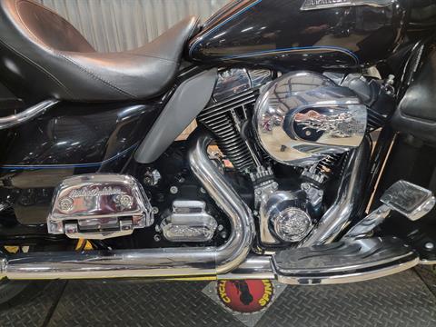 2014 Harley-Davidson Electra Glide® Ultra Classic® in Monroe, Michigan - Photo 6