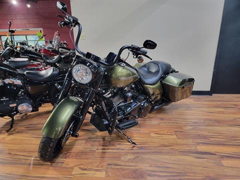 2018 Harley-Davidson Road King® Special in Monroe, Michigan - Photo 3