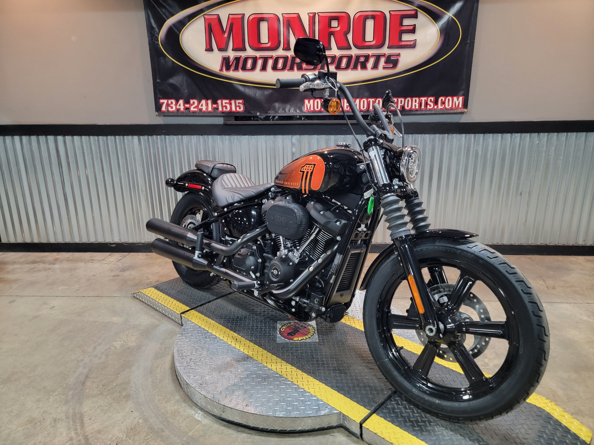2022 Harley-Davidson Street Bob® 114 in Monroe, Michigan - Photo 6