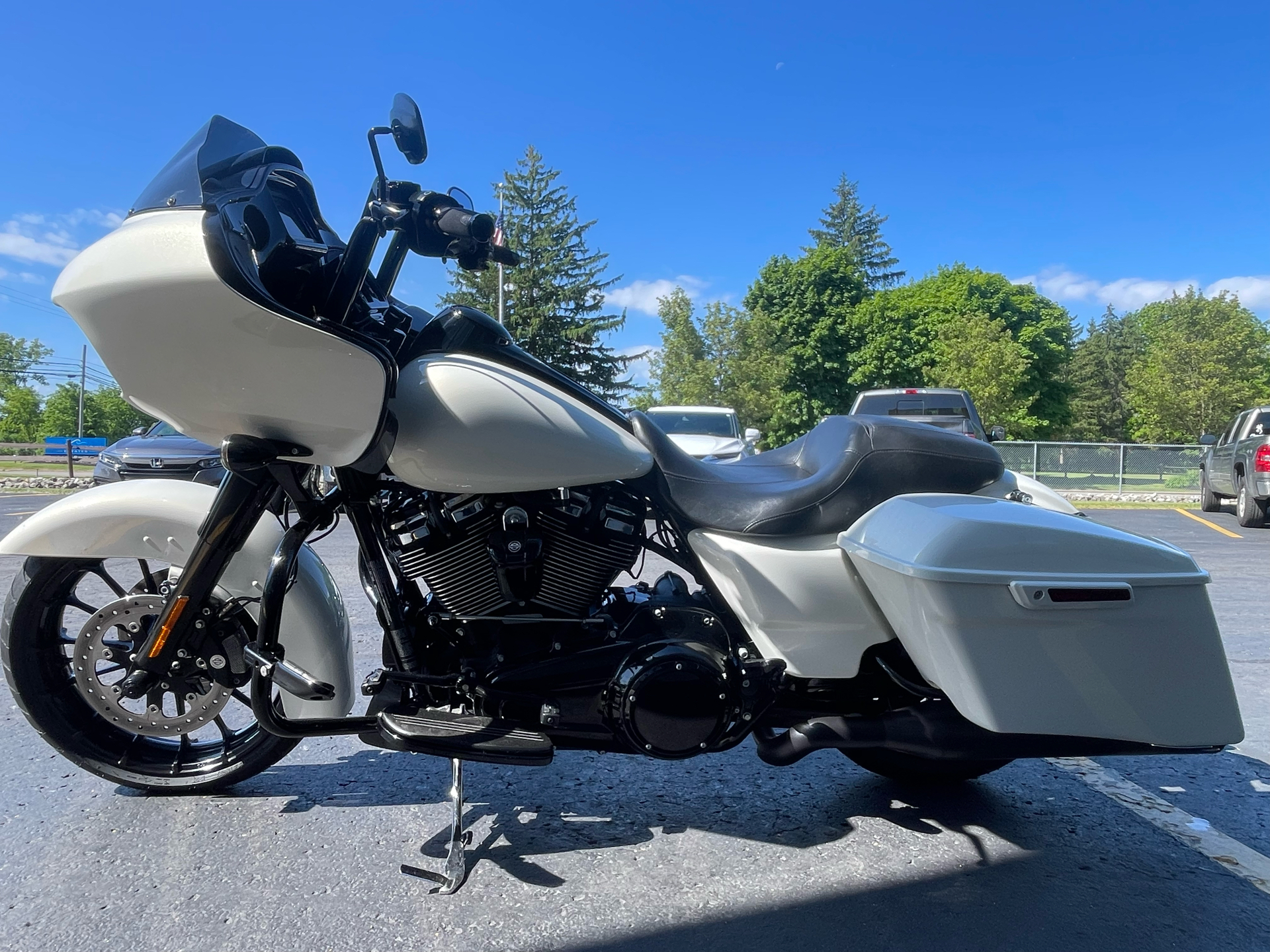 2018 Harley-Davidson Road Glide® Special in Monroe, Michigan - Photo 6