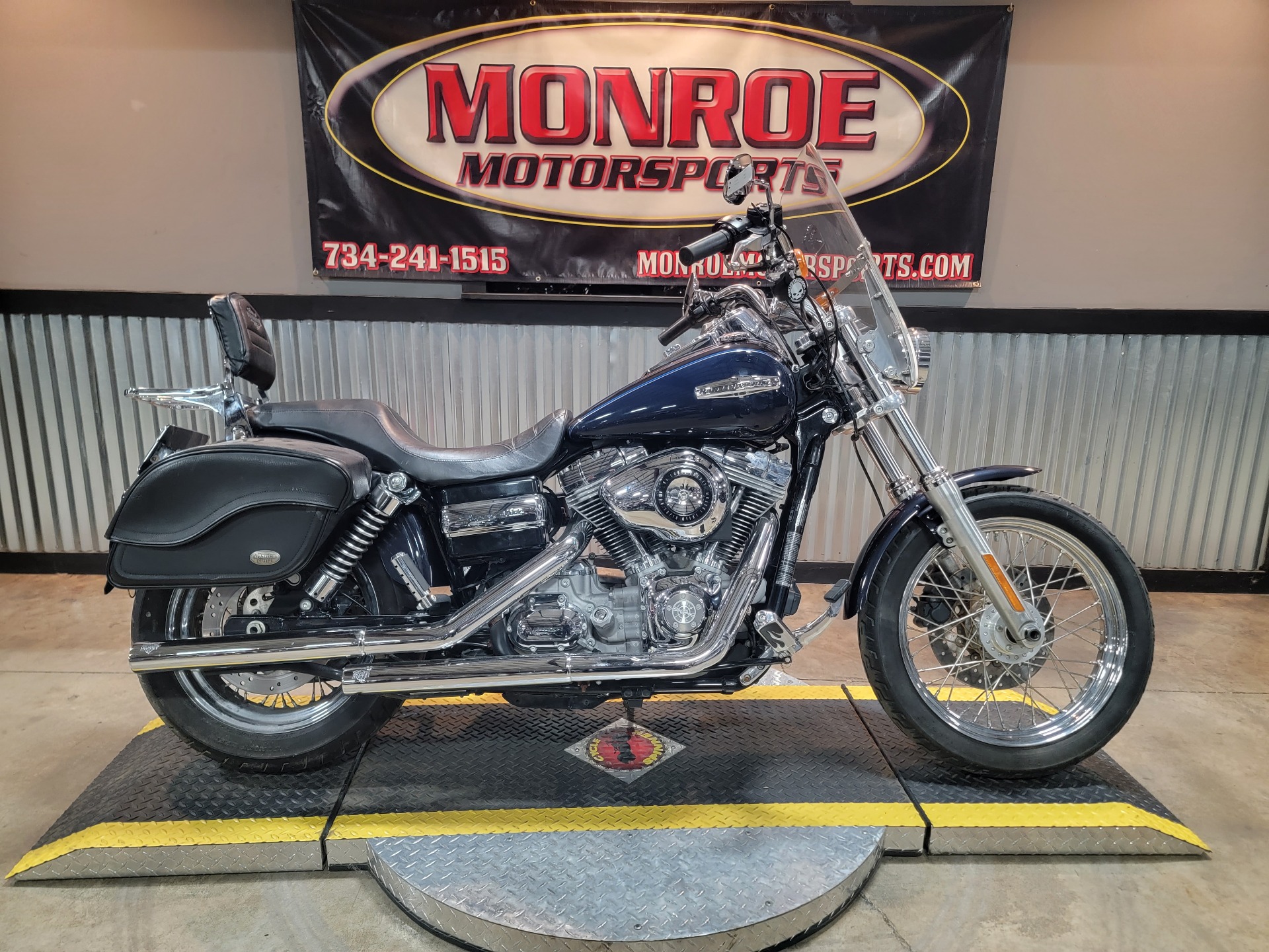 2008 Harley-Davidson Dyna® Super Glide® Custom in Monroe, Michigan - Photo 9