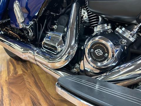 2017 Harley-Davidson Street Glide® in Monroe, Michigan - Photo 13