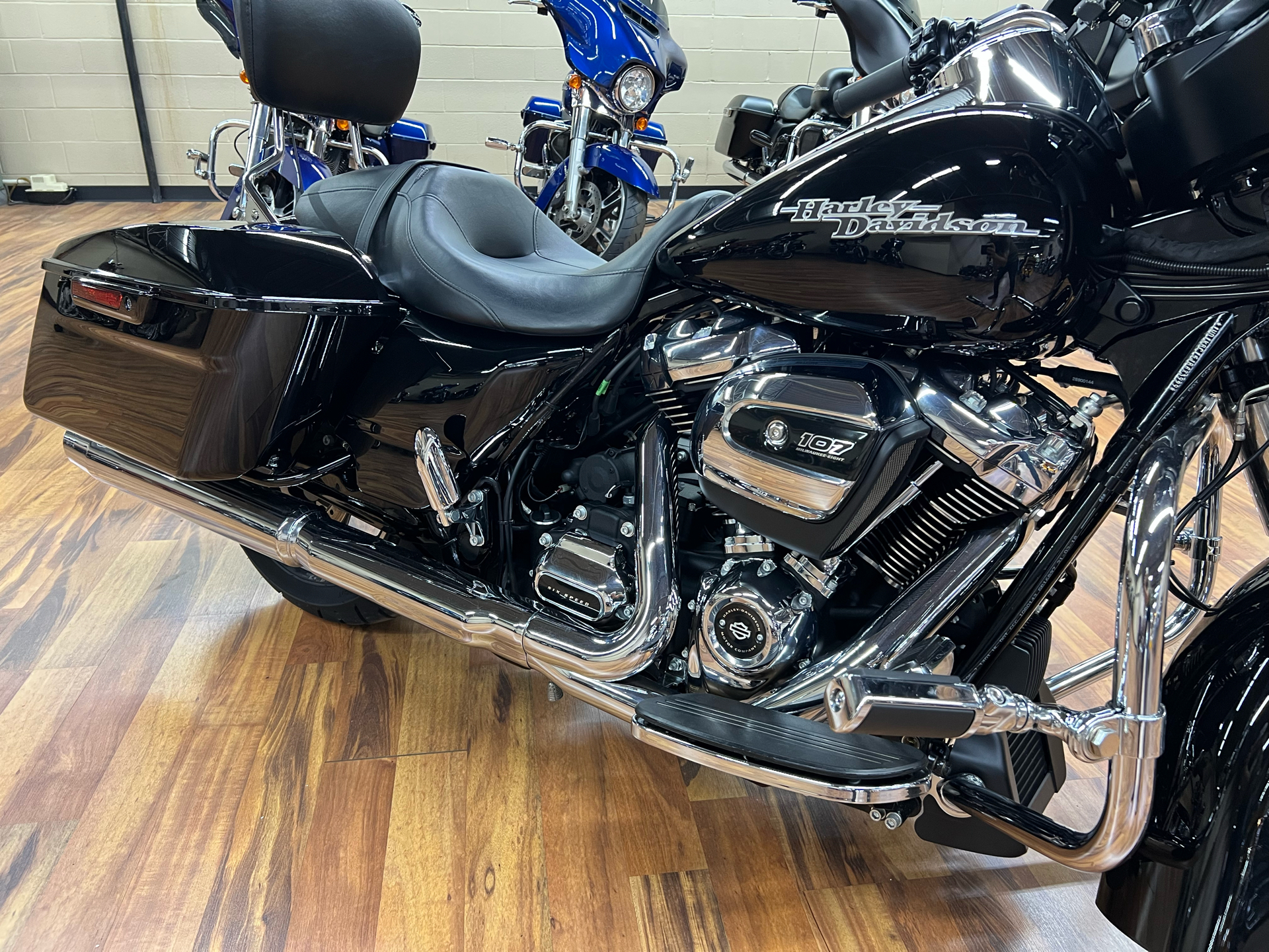 2018 Harley-Davidson Street Glide® in Monroe, Michigan - Photo 13