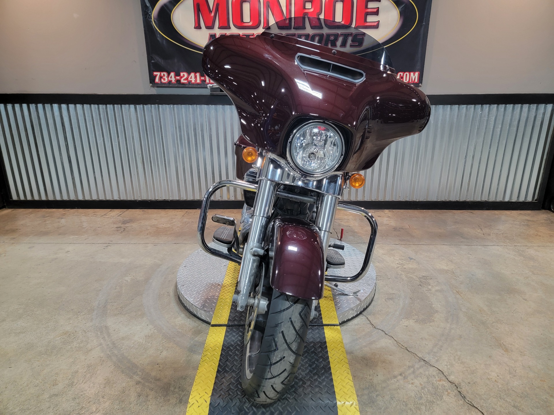 2022 Harley-Davidson Street Glide® in Monroe, Michigan - Photo 3