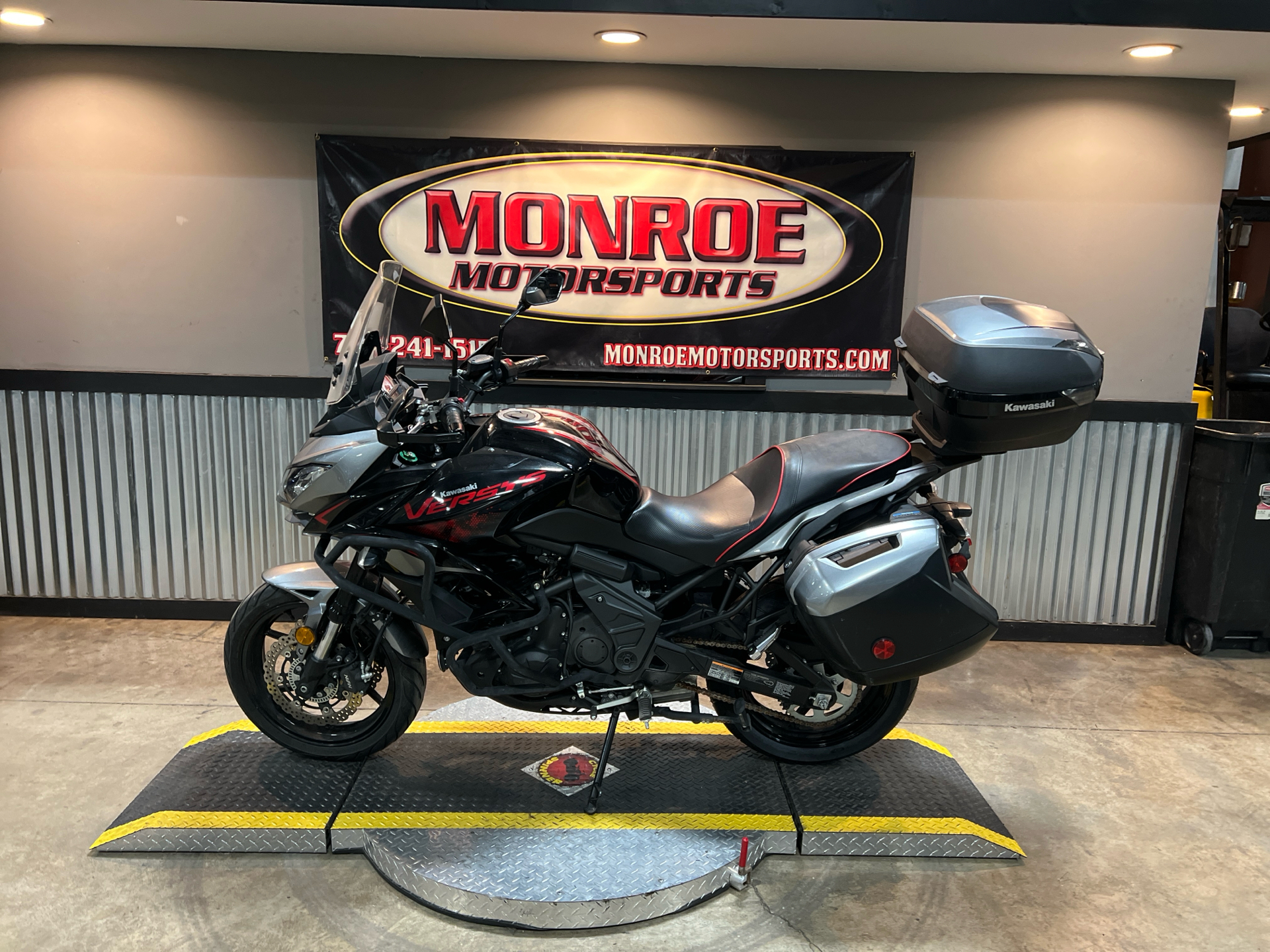 2021 Kawasaki Versys 650 LT in Monroe, Michigan - Photo 3