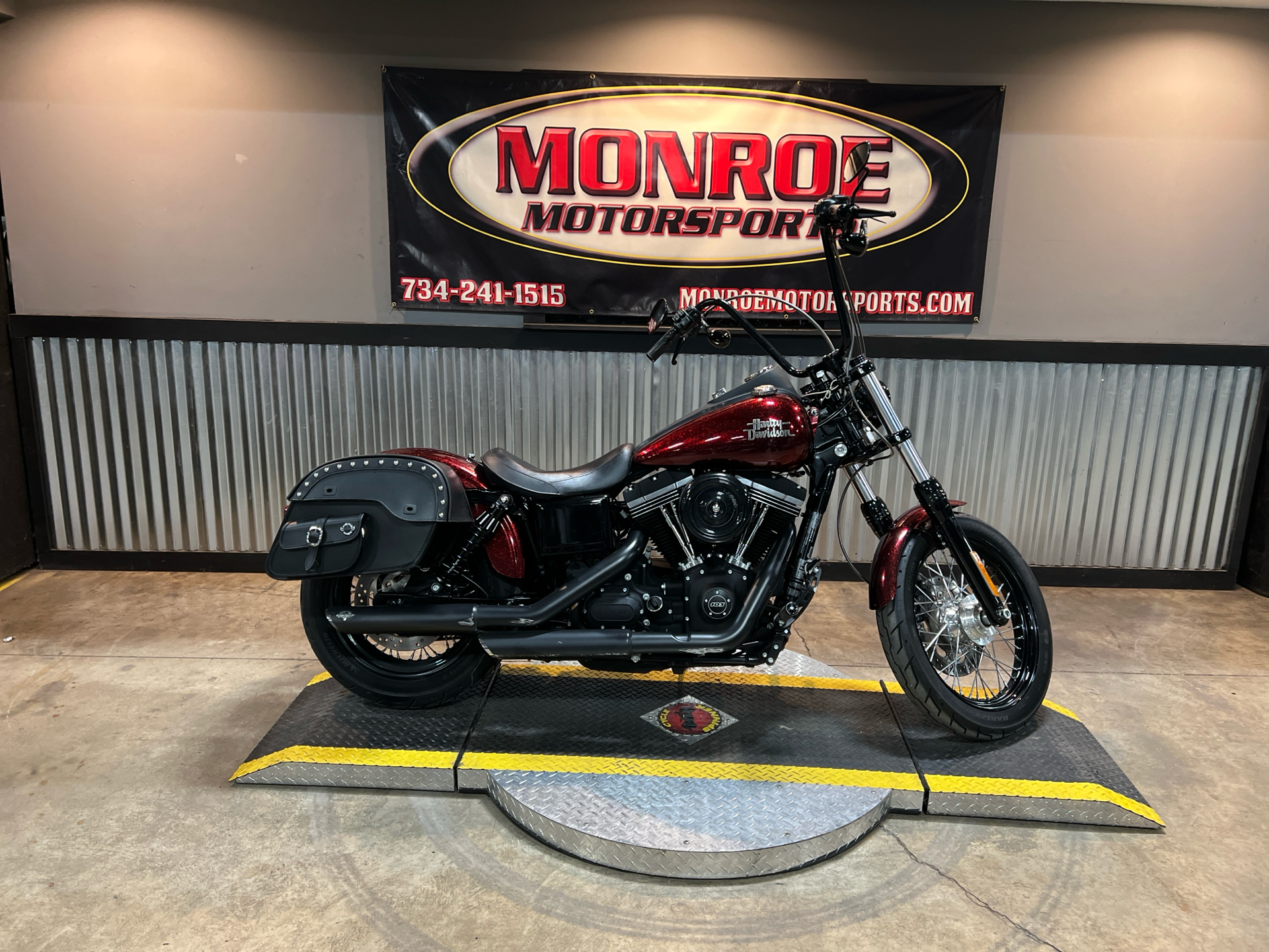 2013 Harley-Davidson Dyna® Street Bob® in Monroe, Michigan - Photo 1