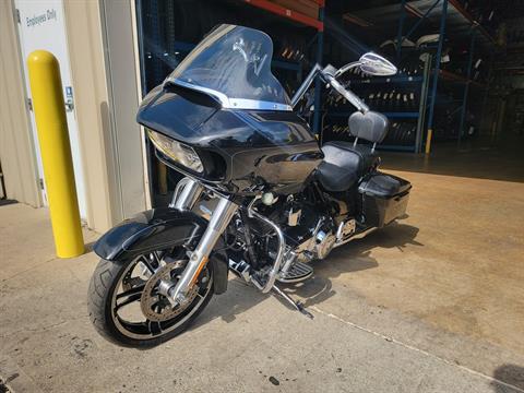2015 Harley-Davidson Road Glide® Special in Monroe, Michigan - Photo 3