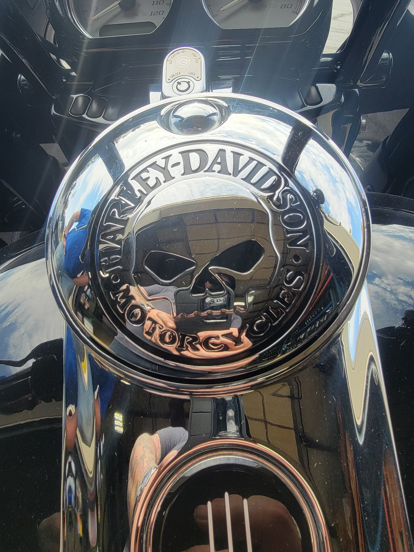 2015 Harley-Davidson Road Glide® Special in Monroe, Michigan - Photo 16