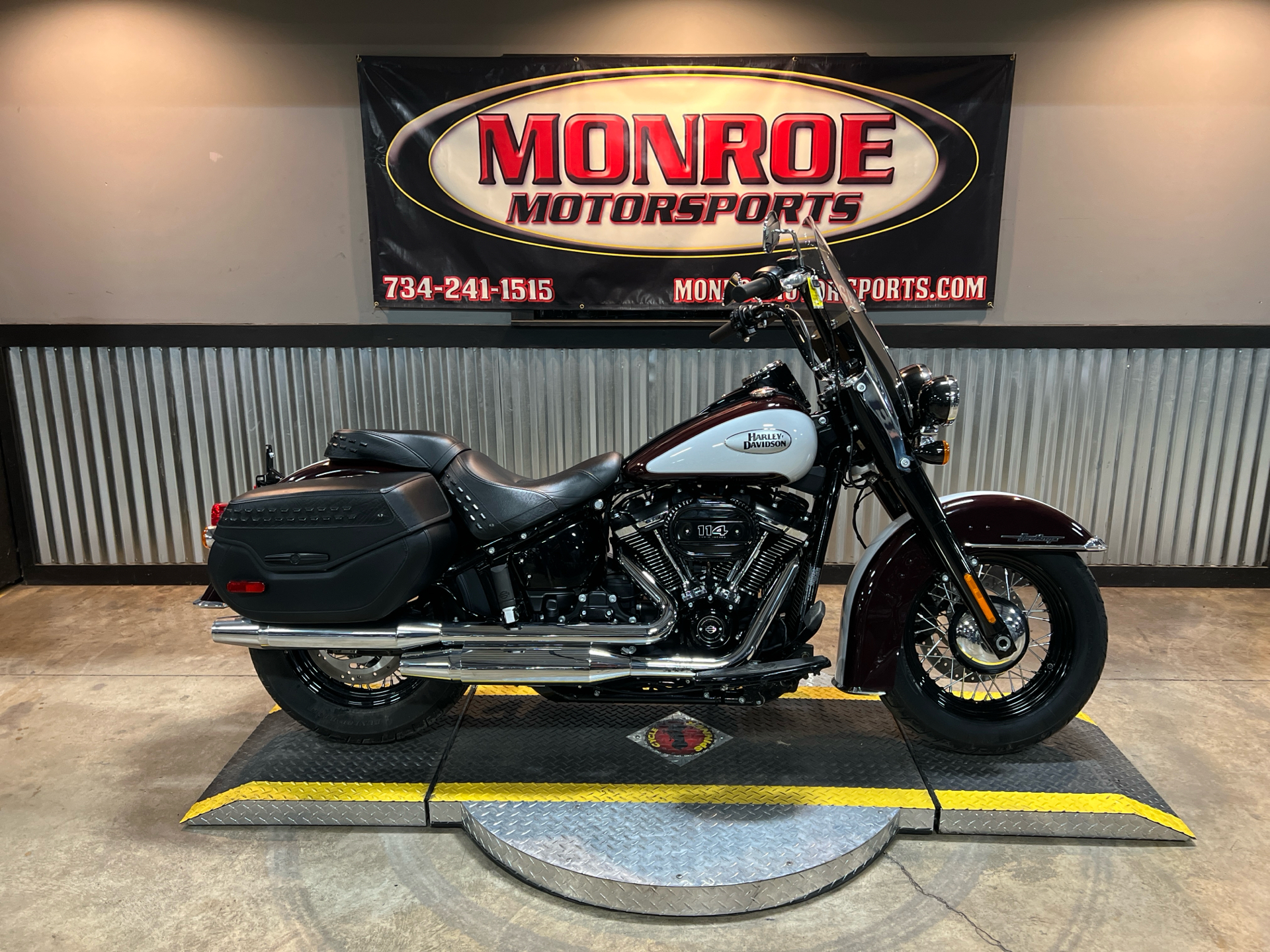 2021 Harley-Davidson Heritage Classic 114 in Monroe, Michigan - Photo 5
