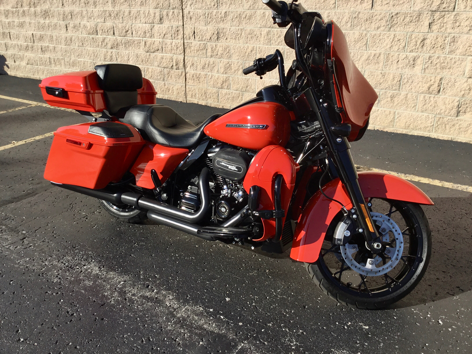 2020 Harley-Davidson Street Glide® Special in Monroe, Michigan - Photo 5