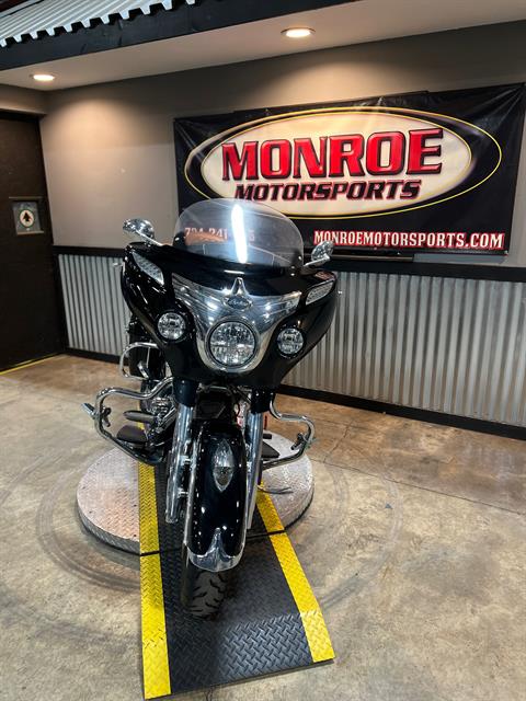 2016 Indian Motorcycle Roadmaster® in Monroe, Michigan - Photo 2