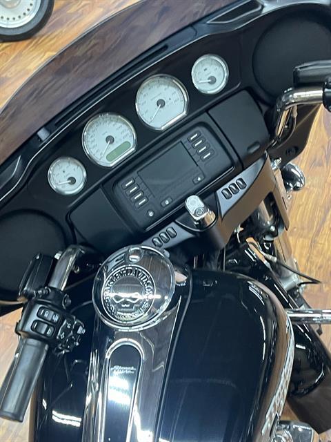 2016 Harley-Davidson Street Glide® in Monroe, Michigan - Photo 10