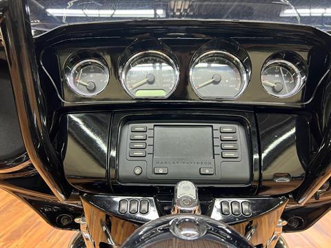 2015 Harley-Davidson Electra Glide® Ultra Classic® in Monroe, Michigan - Photo 22