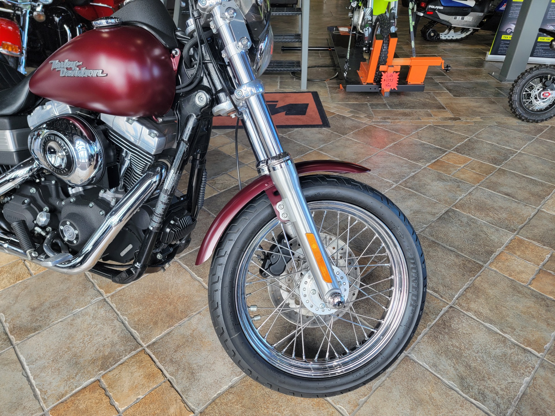 2008 Harley-Davidson Dyna® Street Bob® in Monroe, Michigan - Photo 6