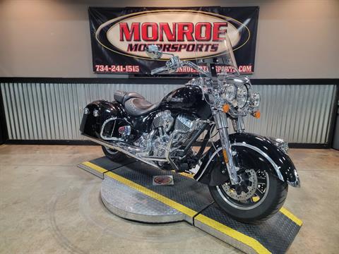 2017 Indian Motorcycle Springfield® in Monroe, Michigan - Photo 2