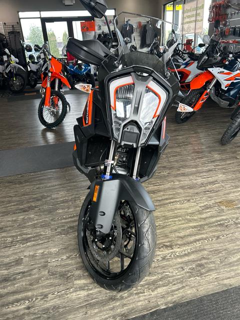 2023 KTM 1290 Super Adventure S in Ellensburg, Washington - Photo 2