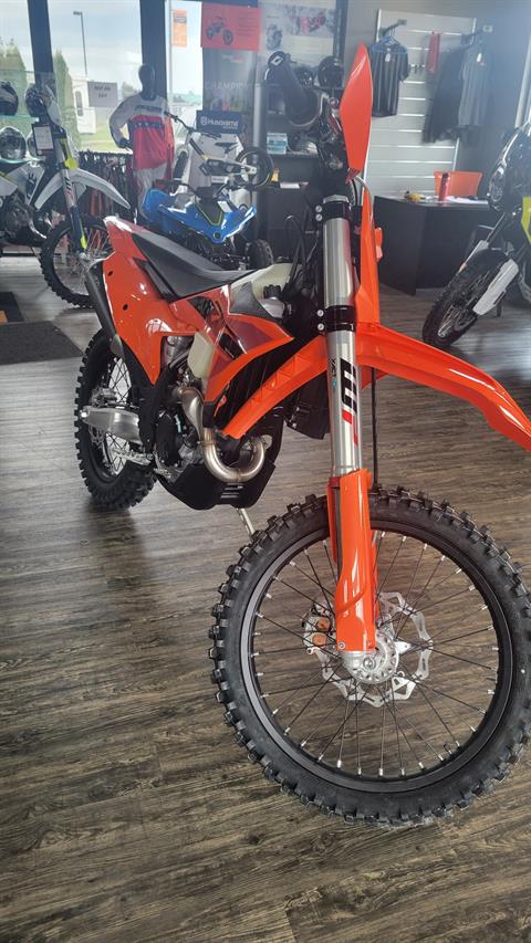 2025 KTM 250 XC-F in Ellensburg, Washington - Photo 2