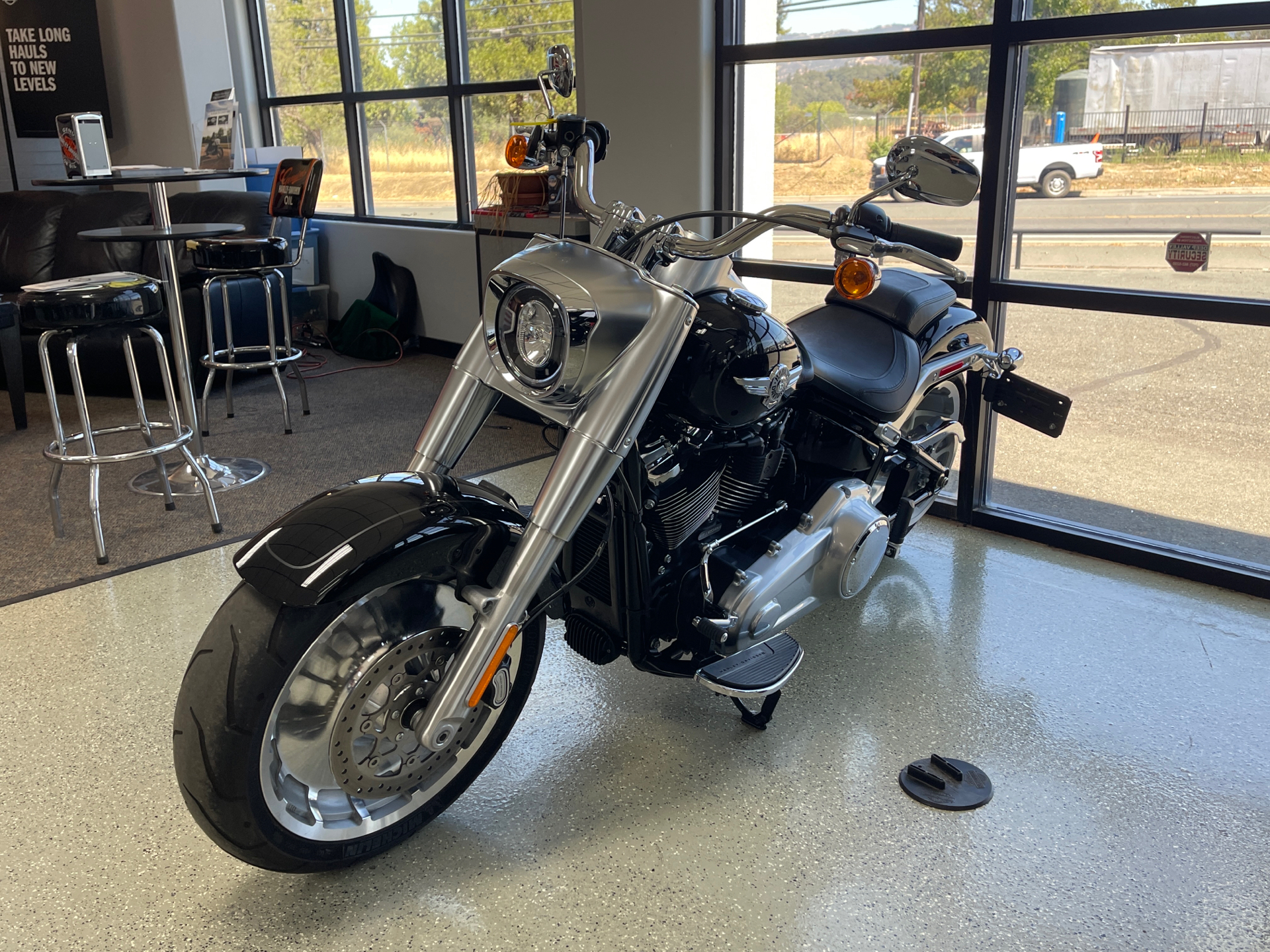 2018 Harley-Davidson Fat Boy® 107 in Ukiah, California - Photo 2