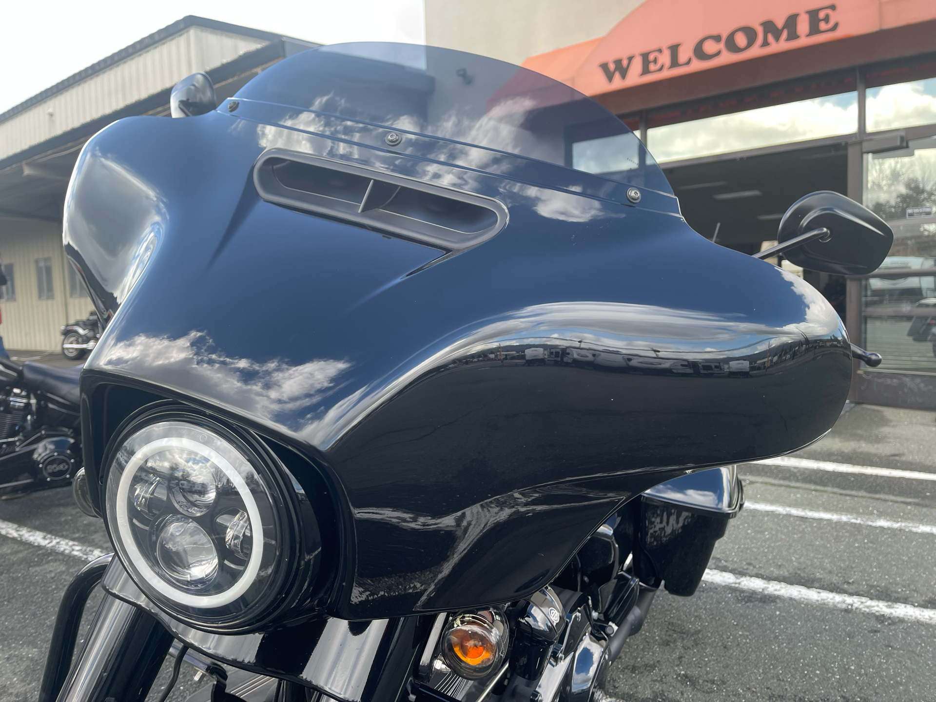 2018 Harley-Davidson Street Glide® Special in Ukiah, California - Photo 2