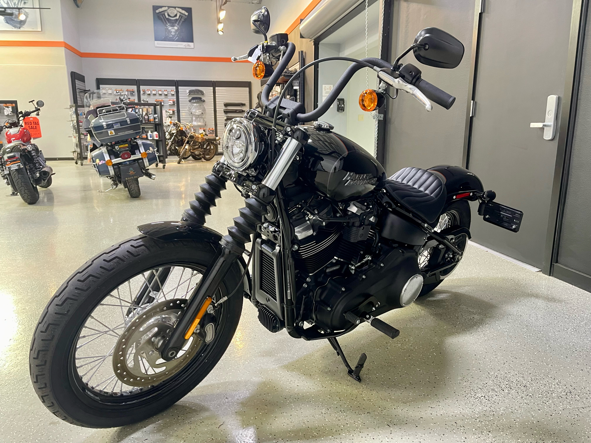 2020 Harley-Davidson Street Bob® in Ukiah, California - Photo 2