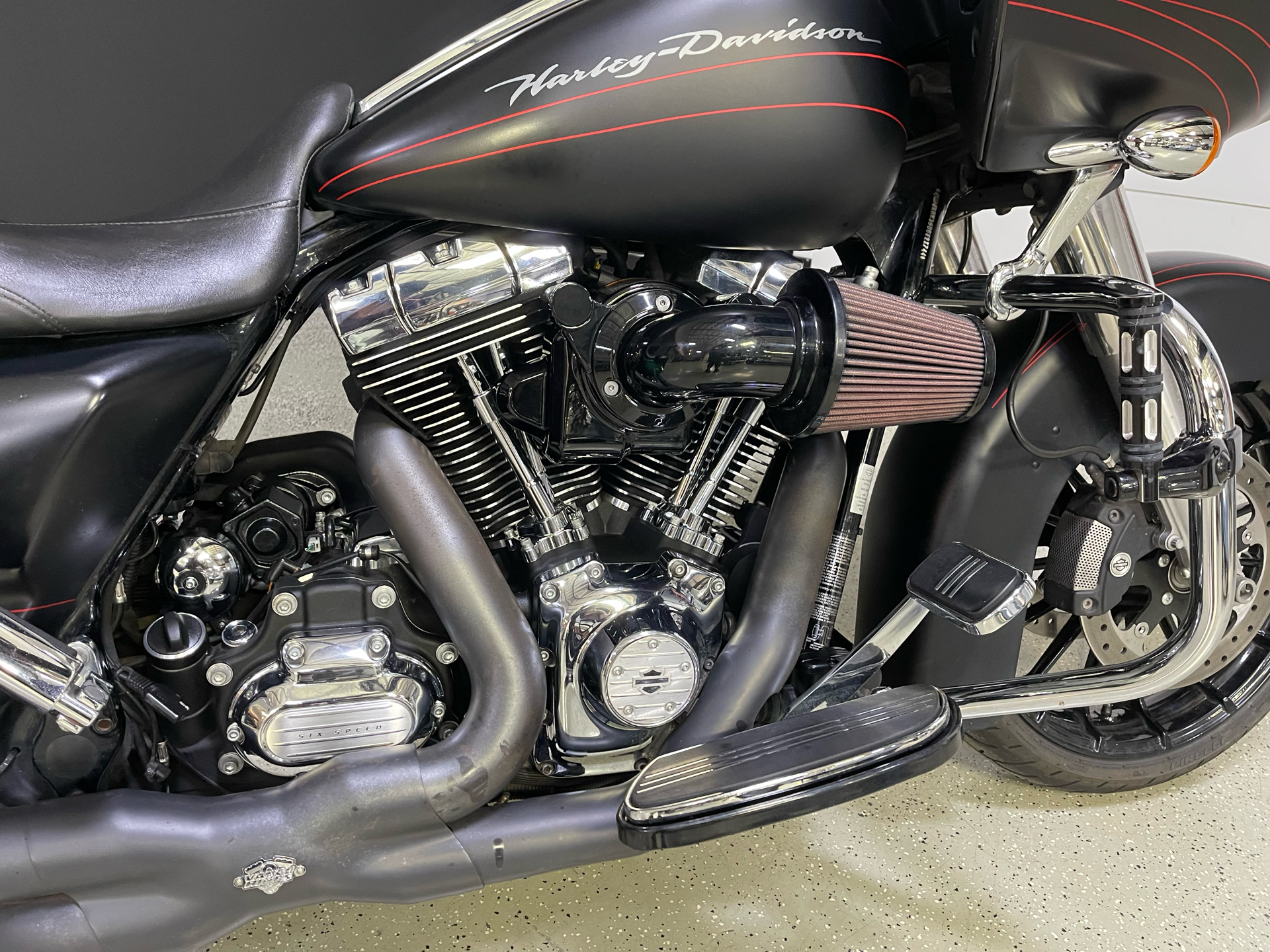 2013 Harley-Davidson Road Glide® Custom in Ukiah, California - Photo 2
