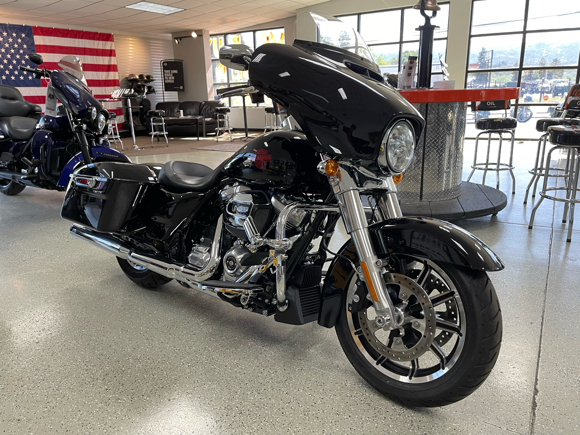 2021 Harley-Davidson Electra Glide® Standard in Ukiah, California - Photo 1